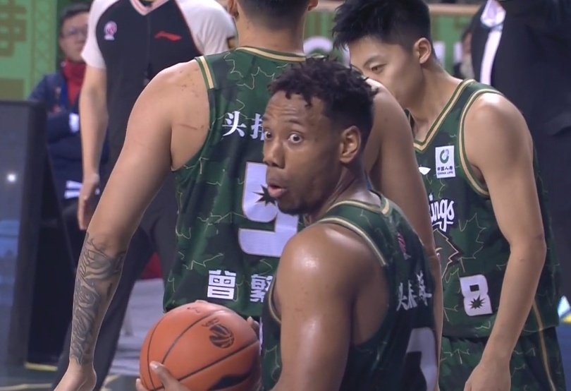 外線很準(zhǔn)！祝銘震6記三分拿下22分6籃板